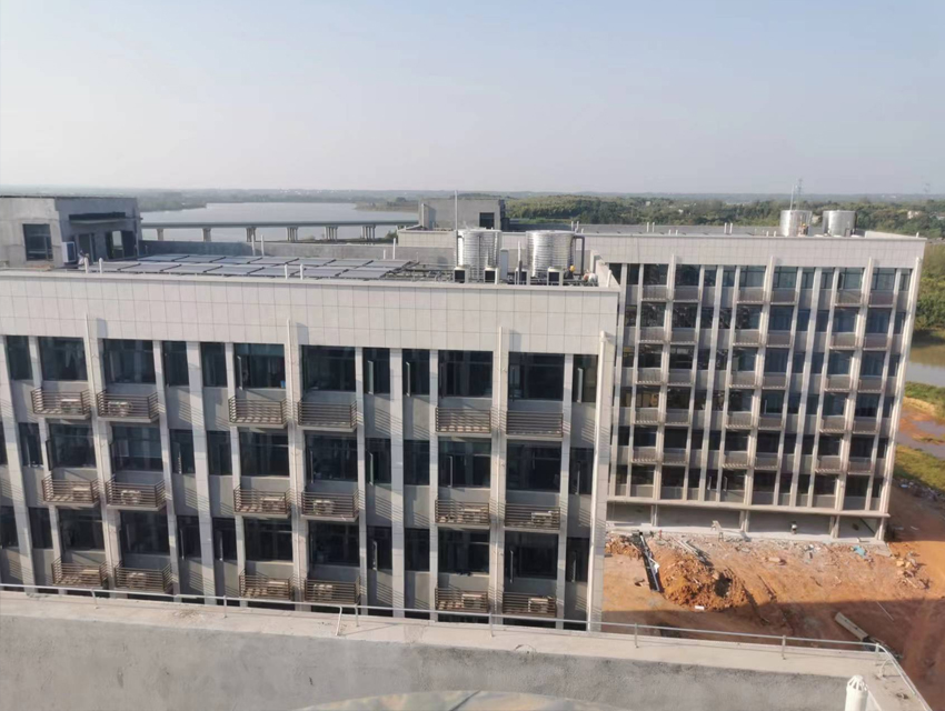 咸安經(jīng)濟開發(fā)區(qū)綠色智能制造孵化園案例